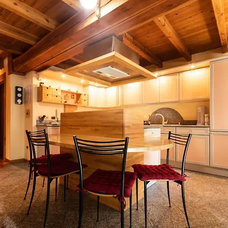 L'atelier Du Temps - Woodstone Villa *