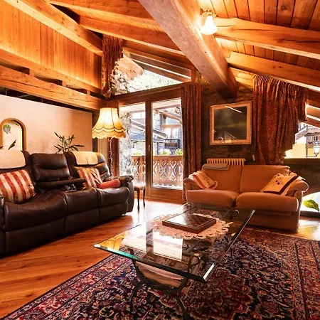 L'atelier Du Temps - Woodstone Villa